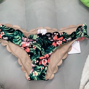 Vanilla/Beach Bathing Suit Bottoms